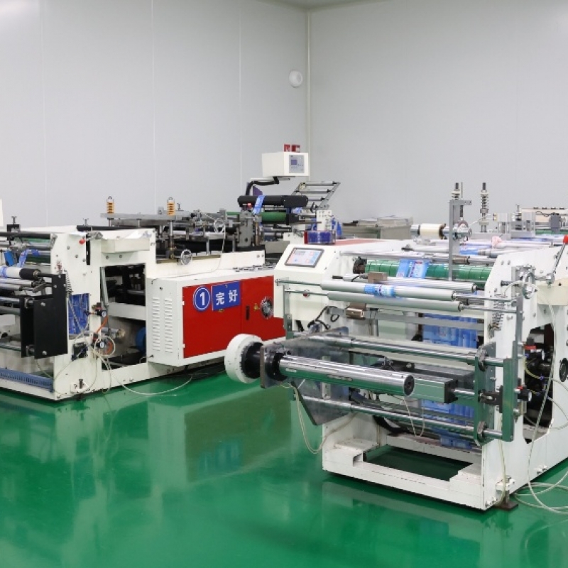 收縮套標(biāo)生產(chǎn)設(shè)備